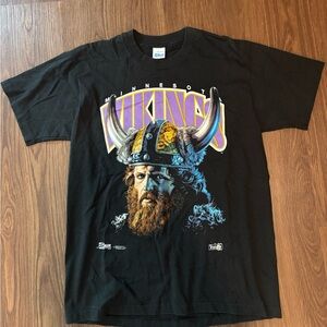 Vintage Minnesota Vikings Salem Black Graphic T-Shirt